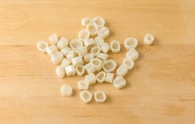 Resin-Dental-Crowns